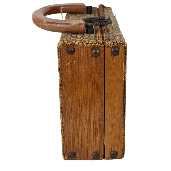 Vintage wooden box top handle trapezoid purse upcycle crafts 8.5 x 5.5 x 2.75 - Picture 3 of 7